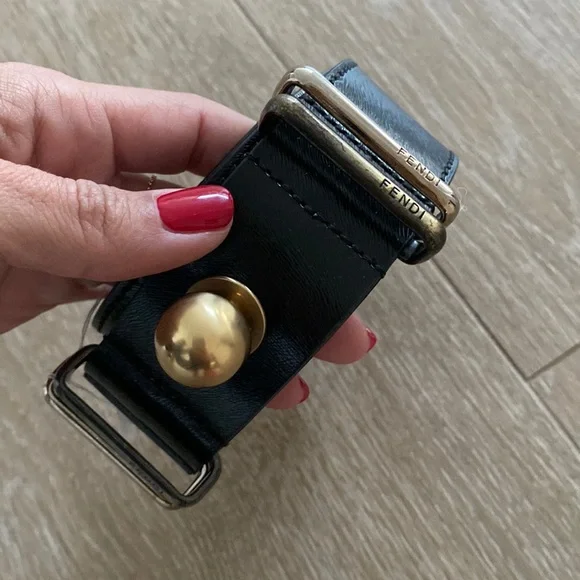 Fendi | Accessories | Fendi Black Leather Belt Size 85  display picture 2